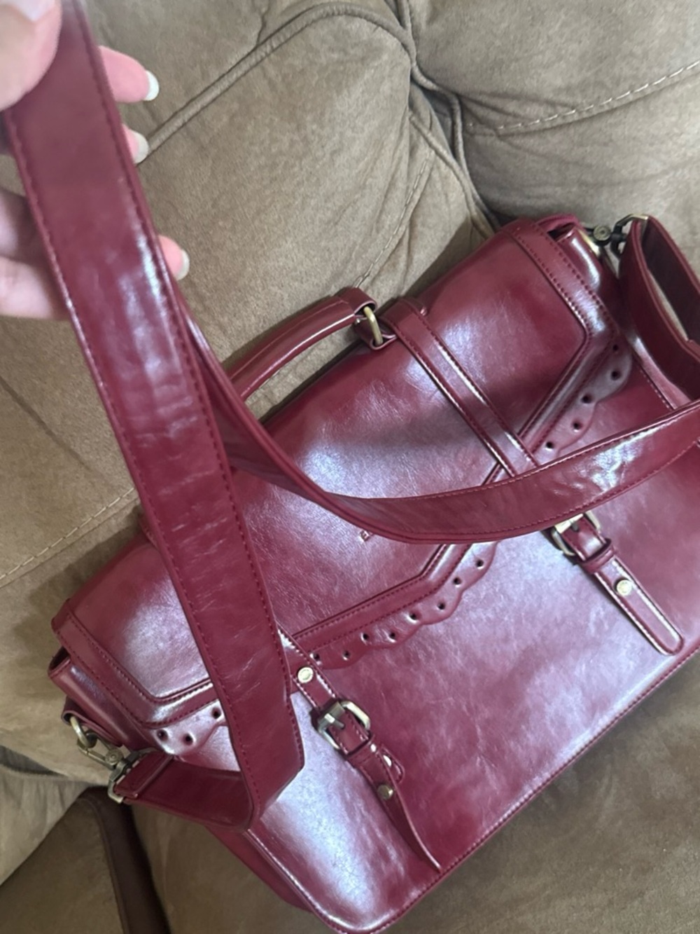 Ecosusi Red Burgundy faux leather satchel messenger bag - Picture 3 of 7